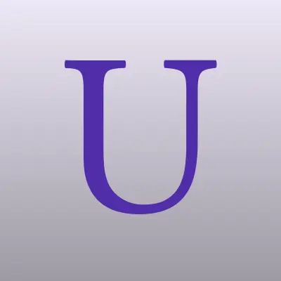 У набережной